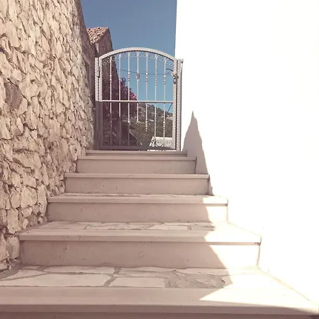 Διαμέρισμα Kremena Small 200m Klek