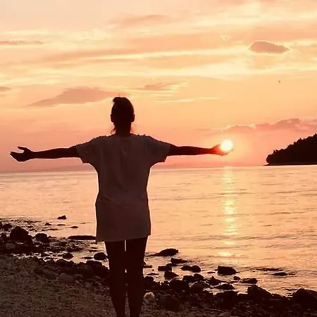 Kremena Small 200m *