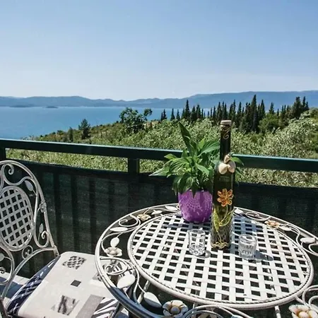 Kremena Small 200m *