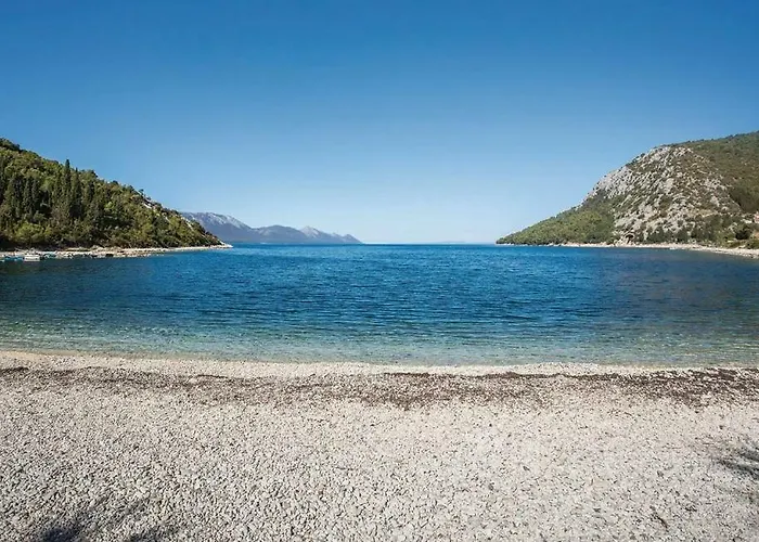 Apartment Kremena Small 200m