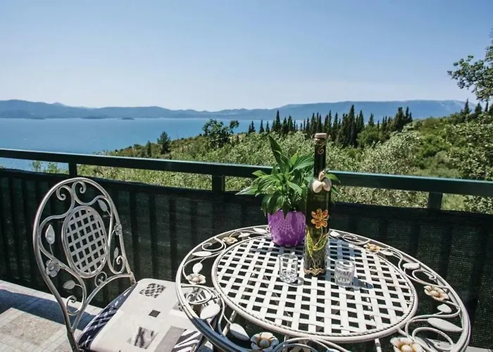 Kremena Small 200m *